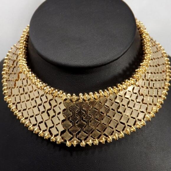 Pink Faux Opal Rhinestone Gold Stretch Links Wide Collar Necklace - Picture 8 of 8